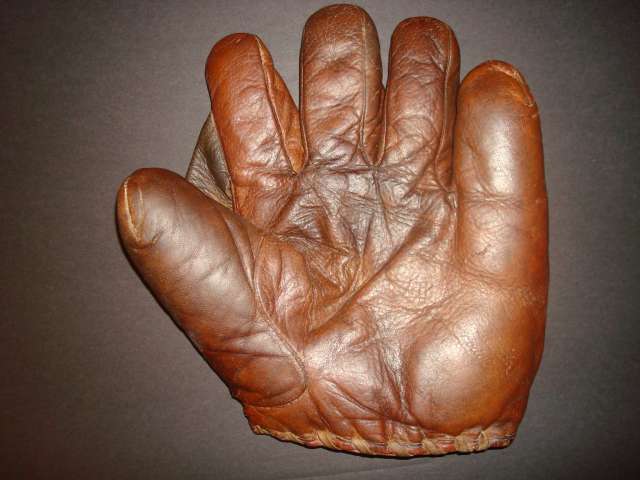 Dutch Ruether Goldsmith 1 Inch Web Front