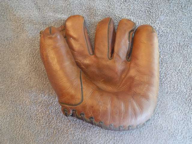 Elmer Riddle Goldsmith DW Front