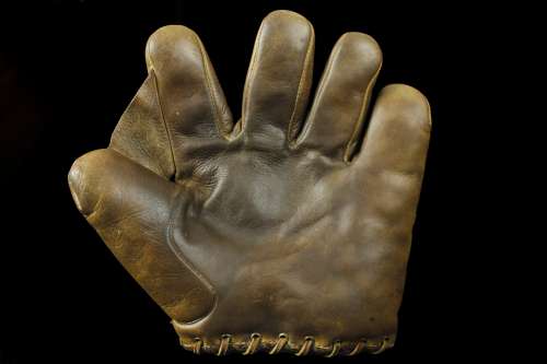 Goldsmith 25 Full Web With Celluloid Button Front