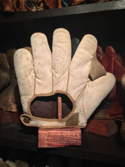 Goldsmith 29 Full Web White Back