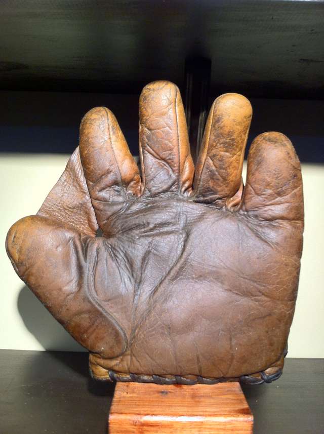 Goldsmith Full Web Brown Front