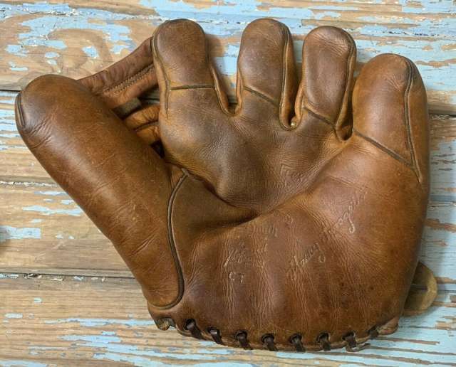 Harry Lavagetto Goldsmith CT Front