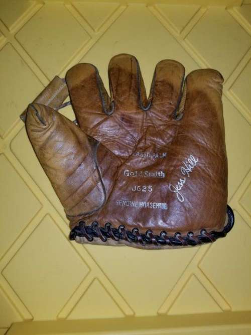 Jess Hill Goldsmith JG25 Front