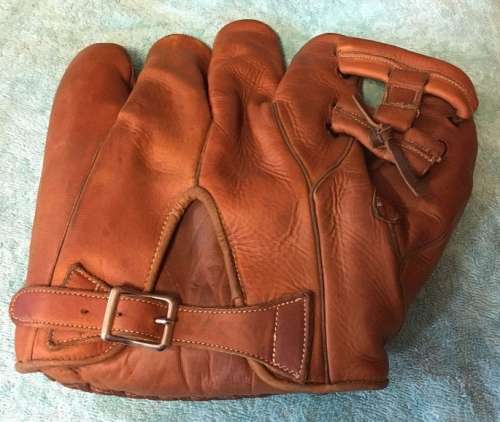 Mel Ott Goldsmith MO Buckle Back Back