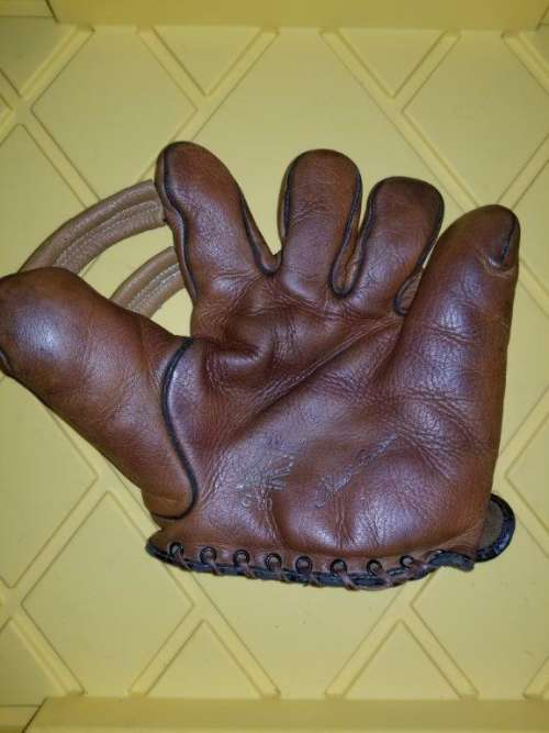 Paul Dean Goldsmith G10 Front