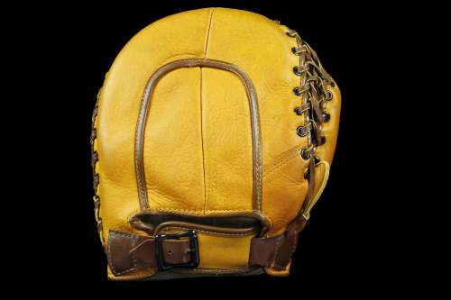 Sam Leslie Guardian B65 Back