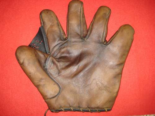 Honus Wagner Goldsmith KB Front