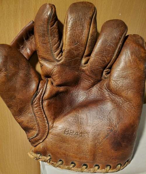 Honus Wagner Honus Wagner Sporting Goods B241 Front