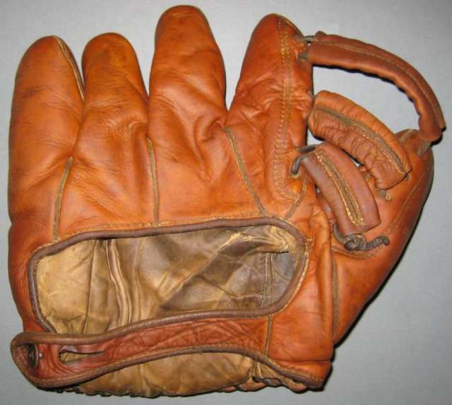 Honus Wagner Honus Wagner Sporting Goods B243 Back