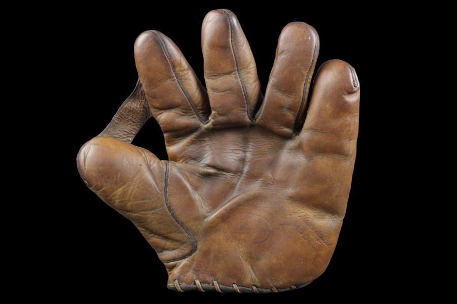 Honus Wagner Gloves