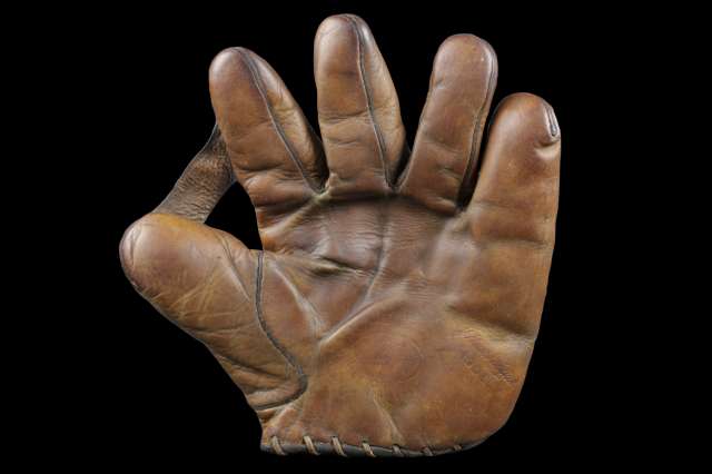 Honus Wagner JC Higgins 1666 1 Inch Web Front