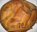 View the image: Honus Wagner Sporting Goods MCD Catchers Mitt Back