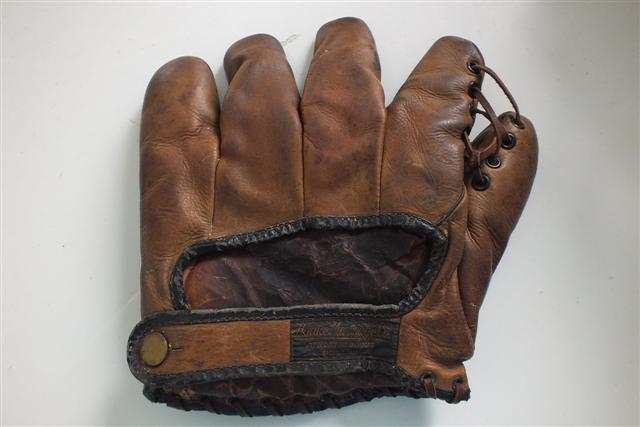 George W. Connally Horace Partridge 5S Back