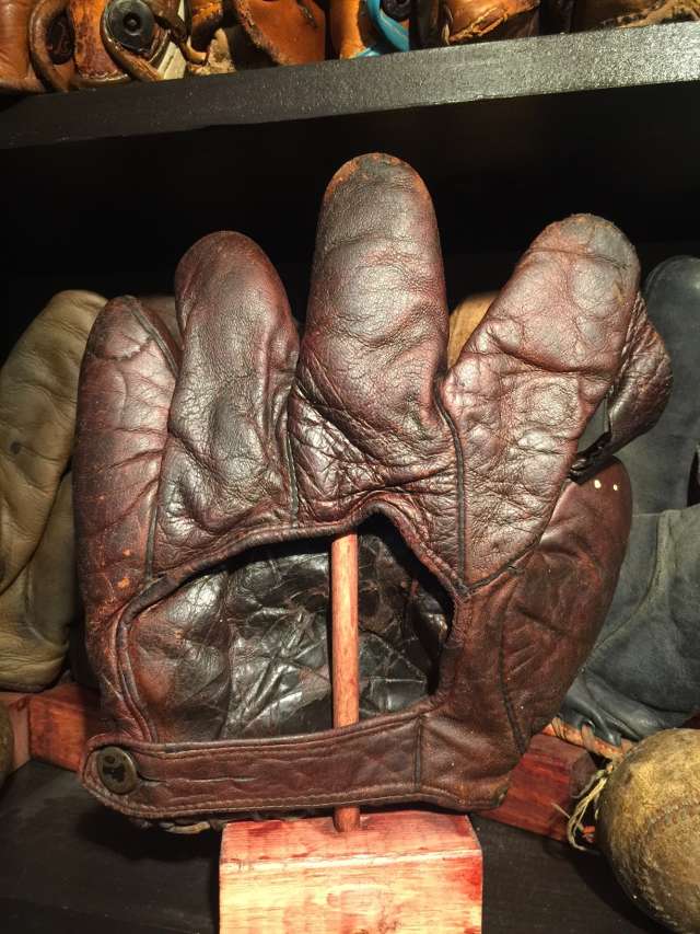 Horace Partridge 1 Inch Web Dark Back