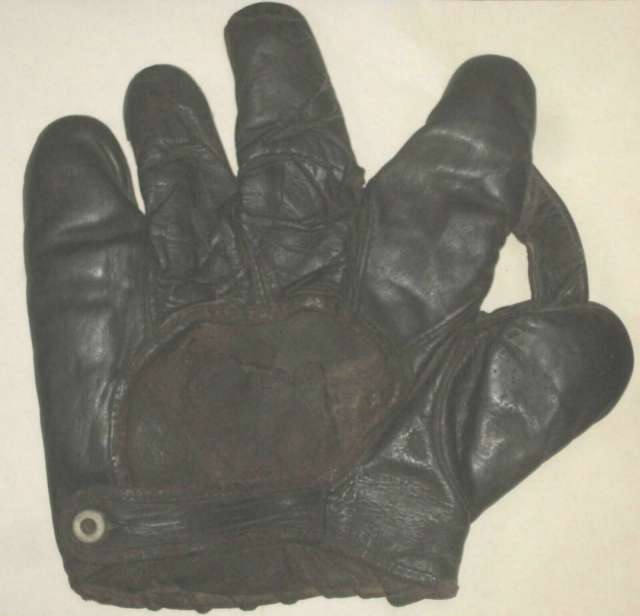 Horace Partridge 19W 1 Inch Web Back