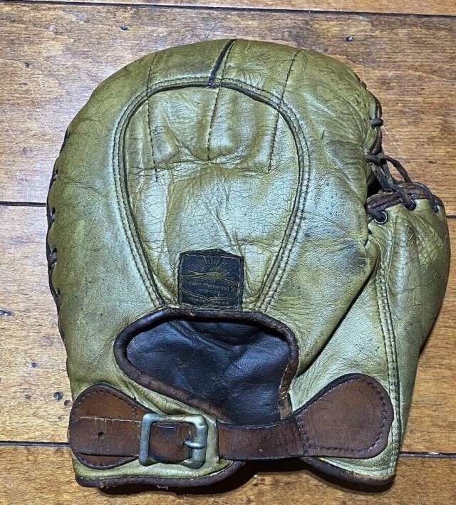 Horace Partridge Basemitt Back