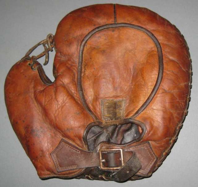 Horace Partridge Basemitt Lefty Back