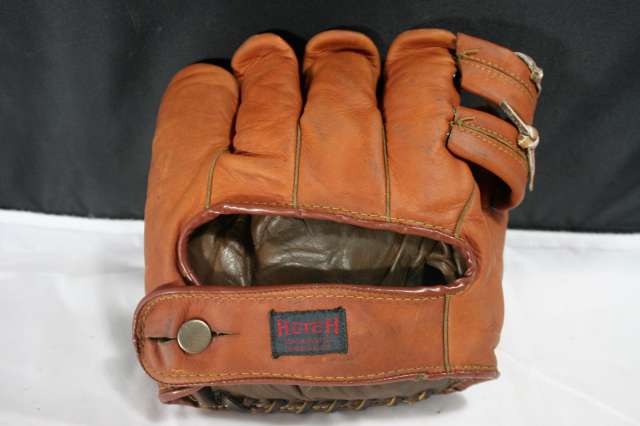 Billy Herman Hutch 40 Back