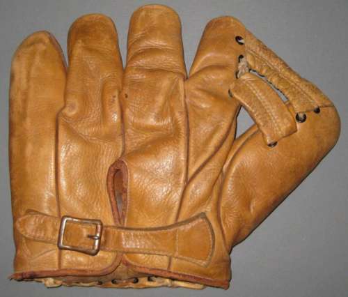 Buzz Boyle Hutch 35 Back