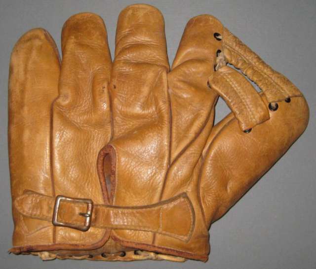 Buzz Boyle Hutch 35 Back