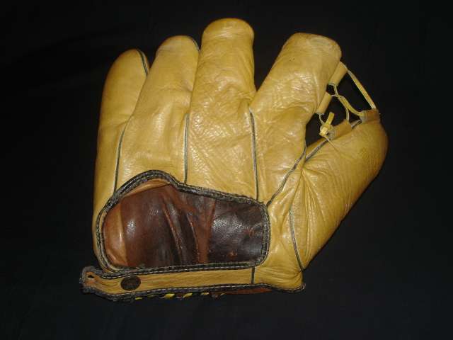 Cy Young Hutch Back