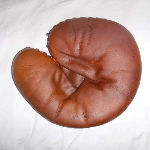 Dick Bass Hutch 246 Front