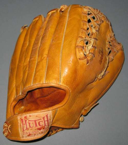 Early Wynn Hutch CC Back