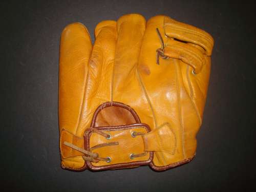 Harry Craft Hutch 38 Back