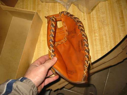 Hutch 140 Snagger Basemitt Front