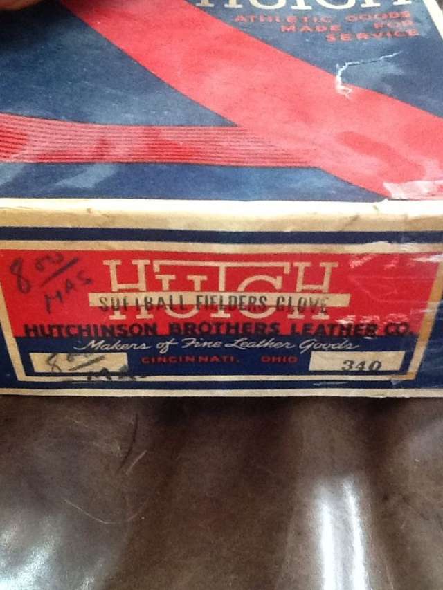 Hutch 340 Softball Glove Box