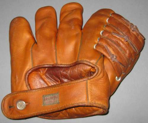 Pep Young Hutch 42 Back