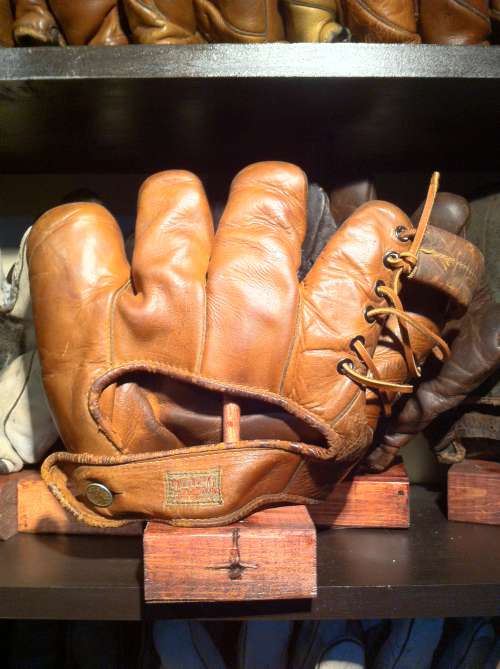 Pep Young Hutch 42 Back