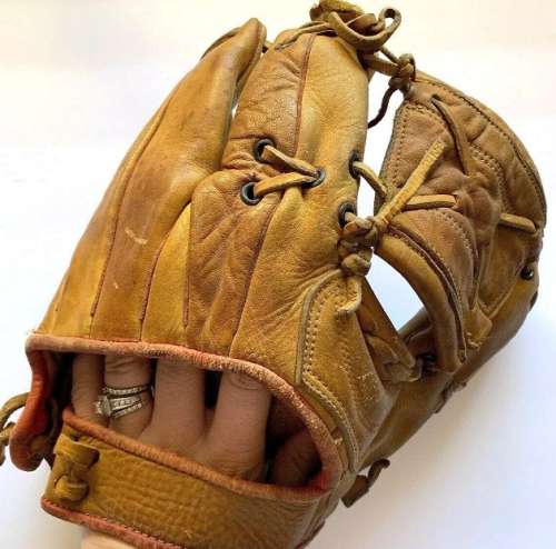 Alex Carrasquel DeLujo 254 Back - Mexico