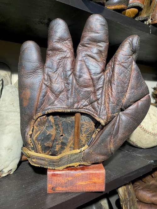 Reach Canada Full Web Back - Canada