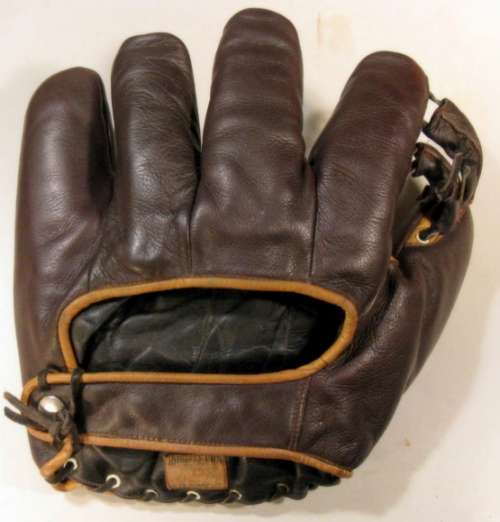 Robert Don Co. Glove Back - Australia