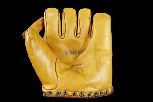 S. Plotkin Rainbow Australia Front - Australia