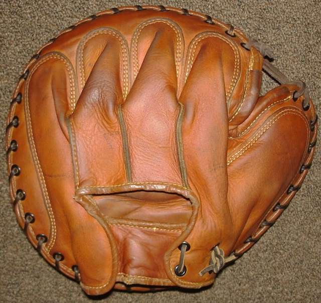 Jake Early JC Higgins 1652 Catchers Mitt Back