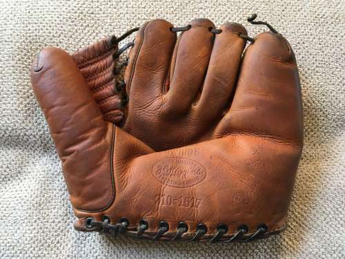 Eddie Stanky JC Higgins 310-1617 Front