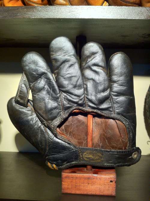 JC Higgins 1 Inch Web Black Lefty Back