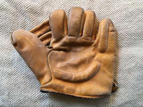 JC Higgins 1662 Softball Glove Front