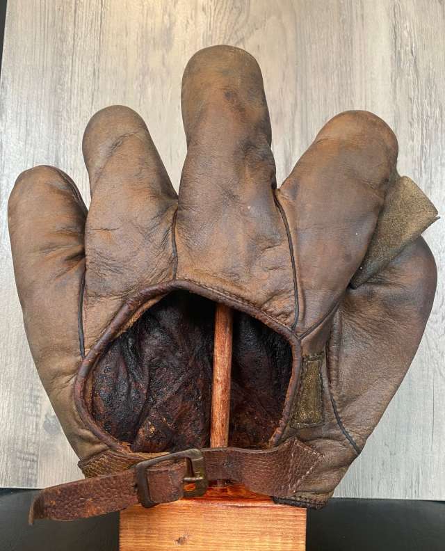 JC Higgins Buckle Back Full Web Back