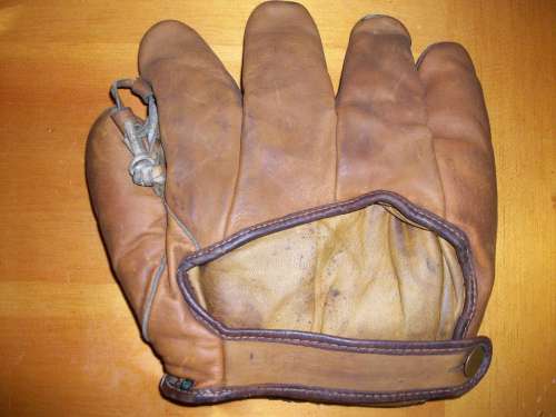 Lefty O'Doul JC Higgins 1656 Back