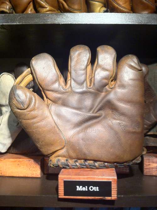 Mel Ott JC Higgins 1684 Front