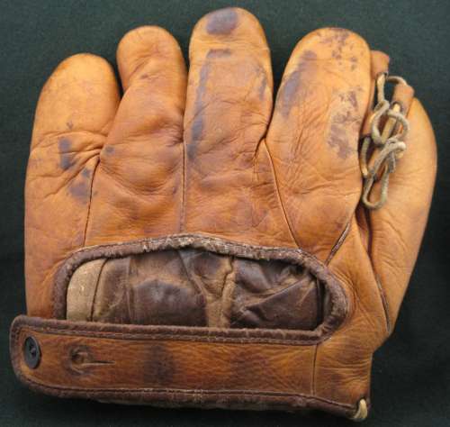 Pie Traynor JC Higgins Back