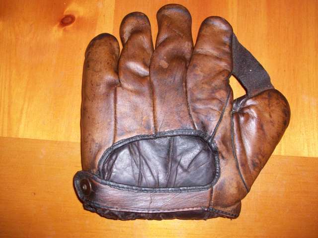 Virgil Barnes JC Higgins 1664 1 Inch Web Back