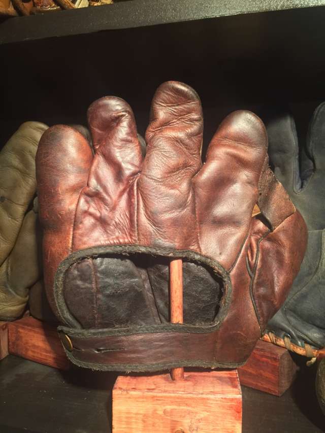 Virgil Barnes JC Higgins 1667 1 Inch Web Back