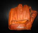 View the image: Joe DiMaggio Spalding 133 Back