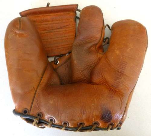 Joe DiMaggio 2 Finger Front