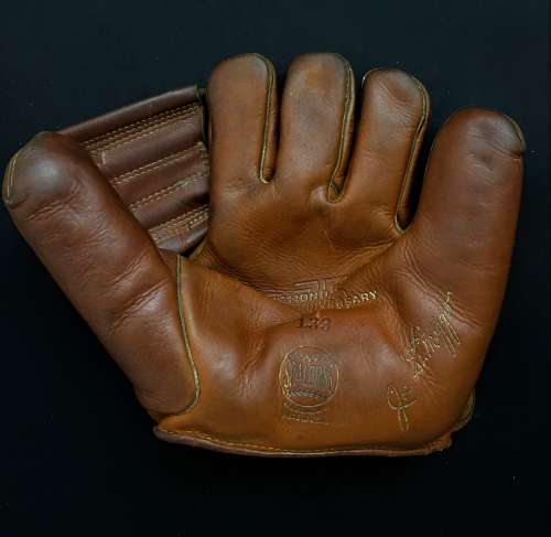 Joe DiMaggio Spalding 133 Front