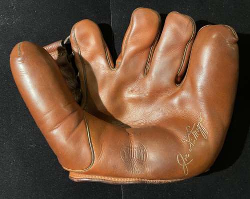 Joe DiMaggio Spalding 133 Front